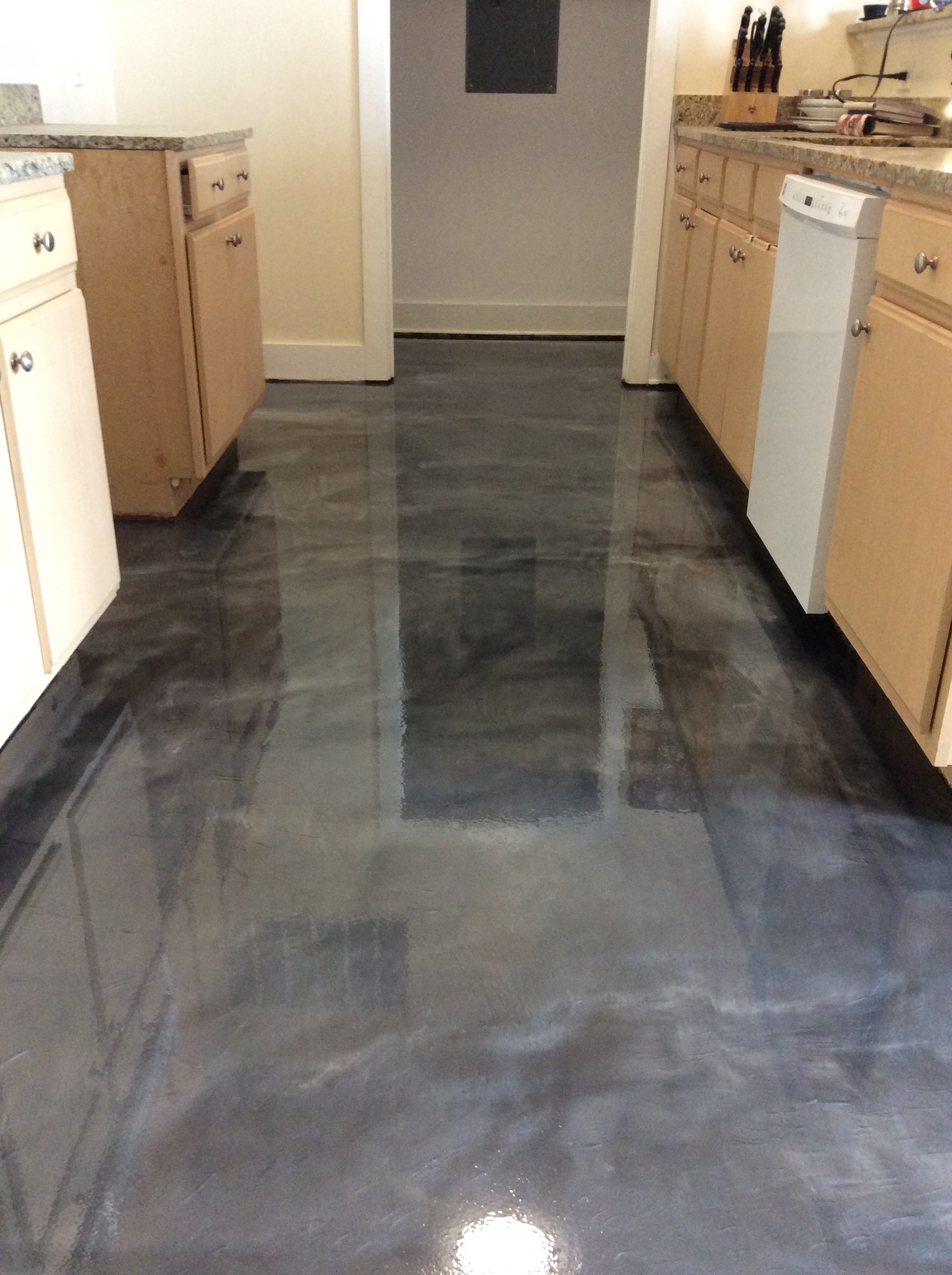 Bodenbelag aus Epoxy , Epoxid Harz, Küchenboden, Designerboden 